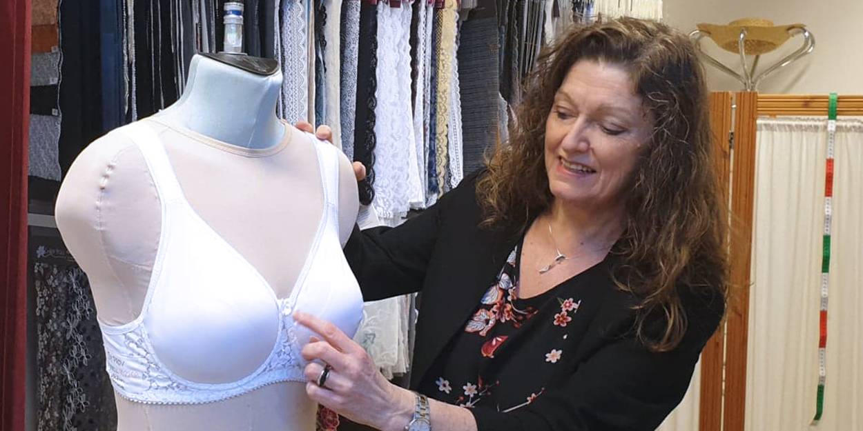 The art of creating comfort with Miss Mary’s own bra expert