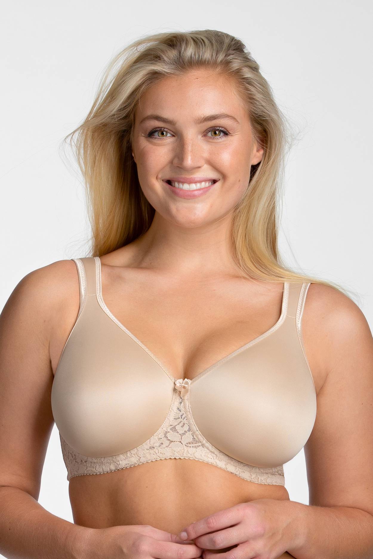 Smooth Lacy T-shirt bra